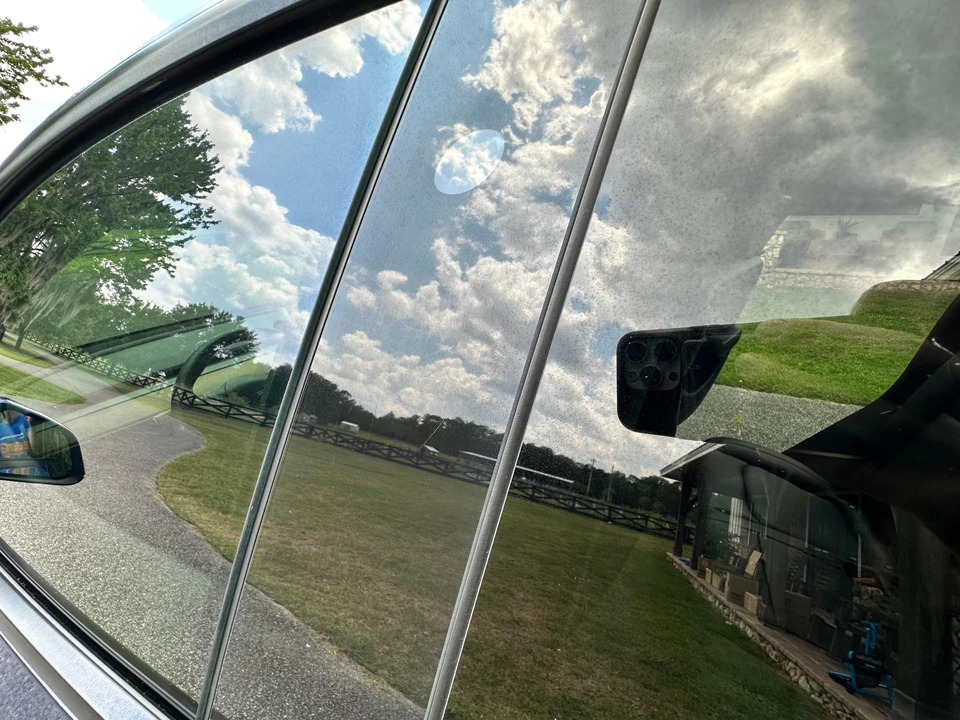 2020 Tesla Model Y Performance - Image 28 of 31
