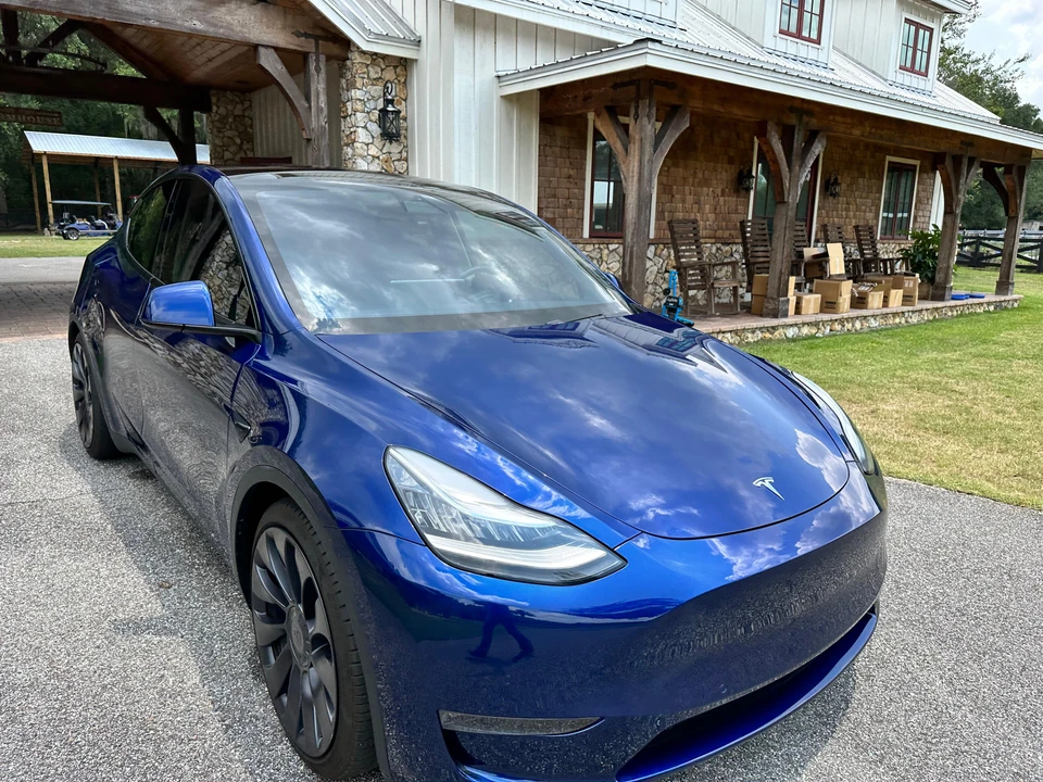 2020 Tesla Model Y Performance - Image 26 of 31