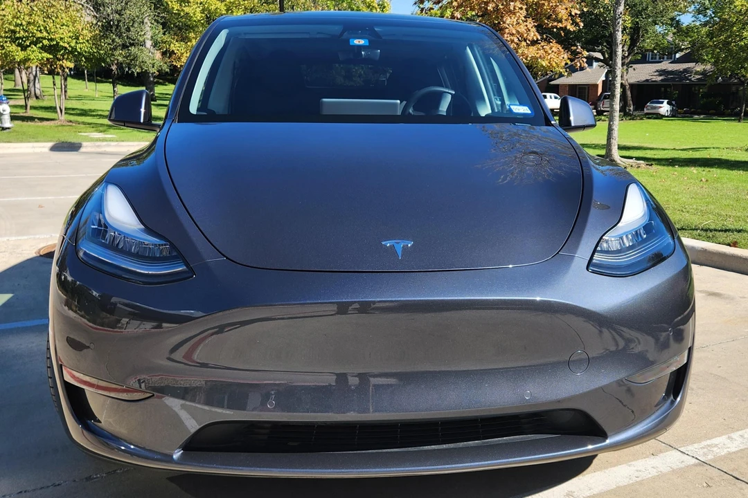 2020 Tesla Model Y Performance - Image 2 of 31