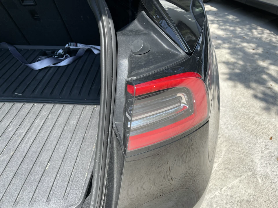 2020 Tesla Model Y Performance - Image 22 of 31