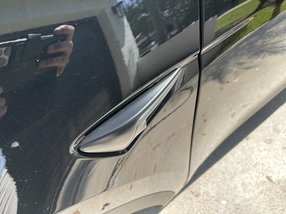 2020 Tesla Model Y Performance - Image 28 of 31