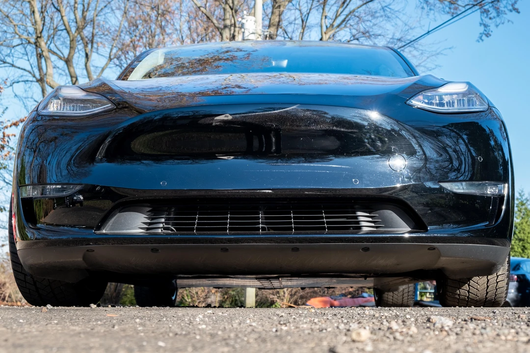 2020 Tesla Model Y Performance - Image 6 of 31