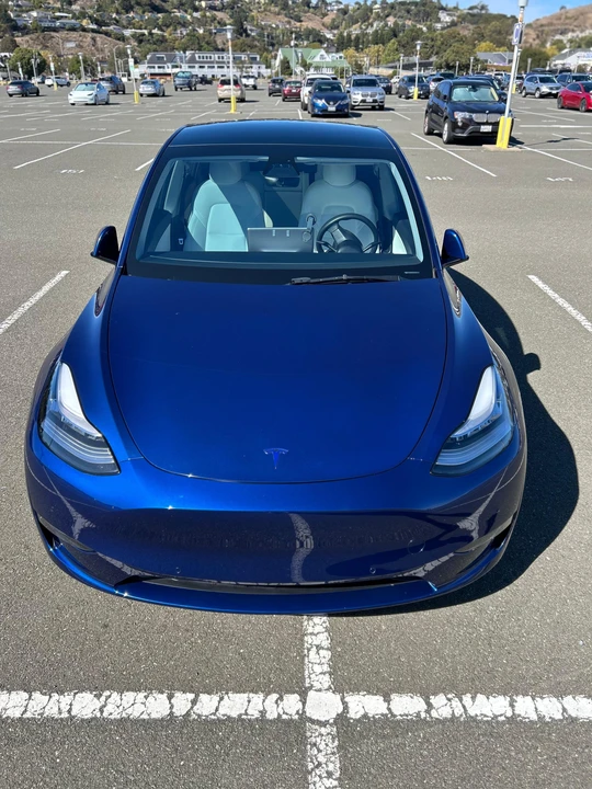 2020 Tesla Model Y Performance - Image 6 of 31