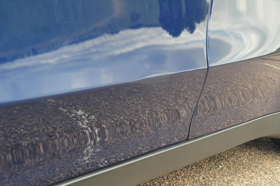 2020 Tesla Model Y Performance - Image 29 of 31