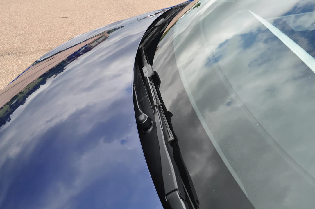 2020 Tesla Model Y Performance - Image 25 of 31