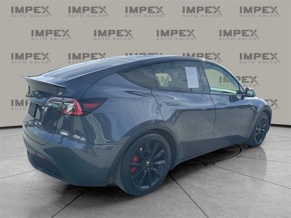2020 Tesla Model Y Performance - Image 5 of 12