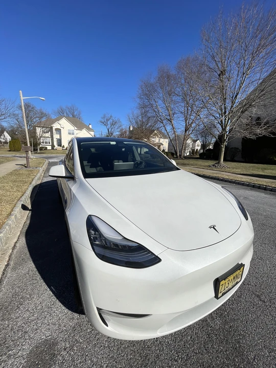 2020 Tesla Model Y Performance - Image 19 of 31