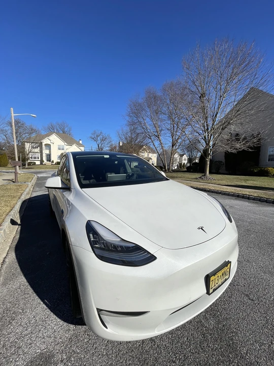 2020 Tesla Model Y Performance - Image 18 of 31