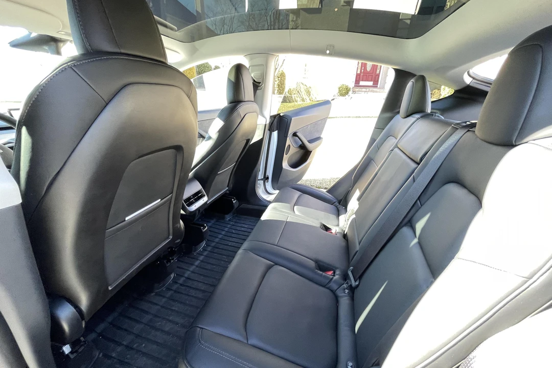 2020 Tesla Model Y Performance - Image 31 of 31