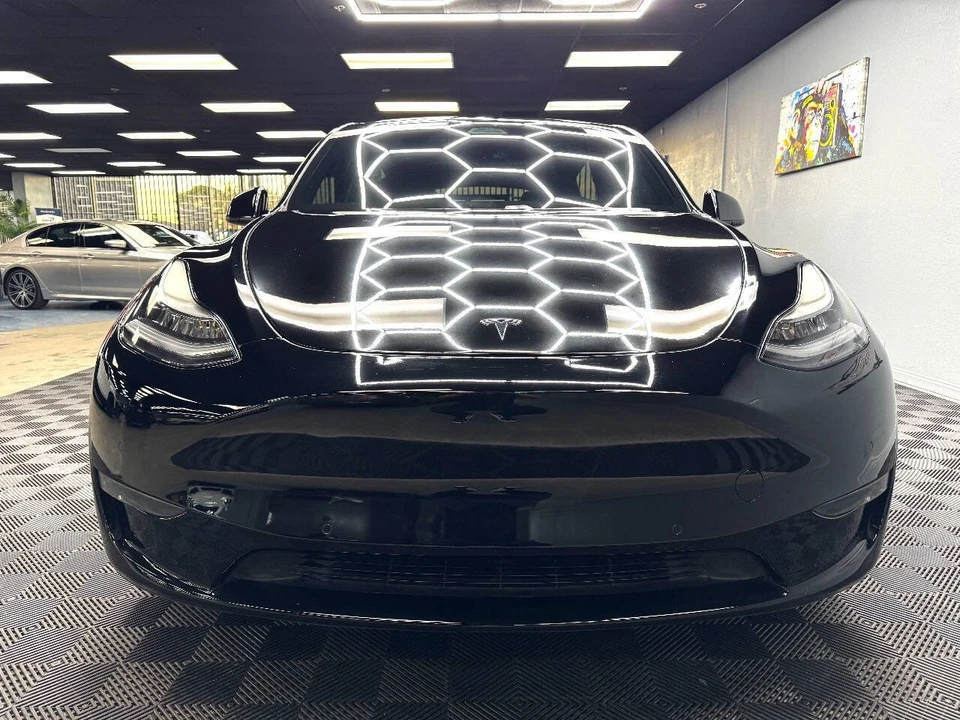 2020 Tesla Model Y Performance - Image 4 of 12