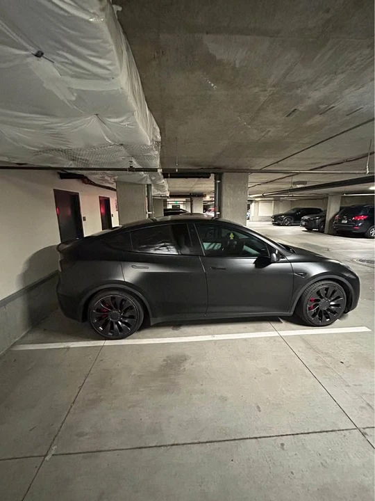 2020 Tesla Model Y Performance - Image 3 of 4