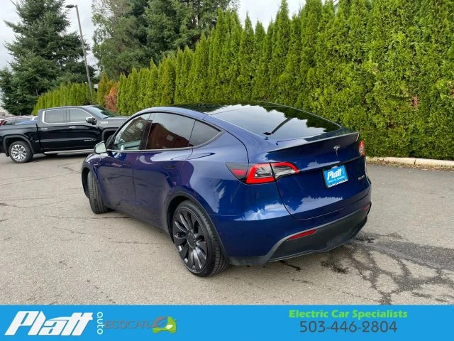 2020 Tesla Model Y Performance - Image 8 of 12