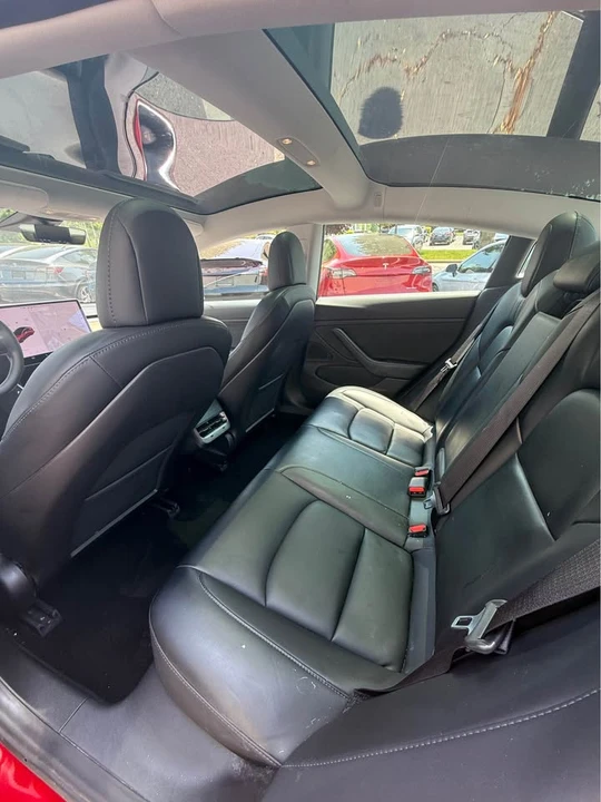 2020 Tesla Model 3 Performance - Image 7 of 8