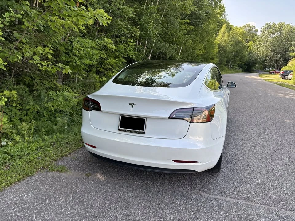 2020 Tesla Model 3 - Image 4 of 19