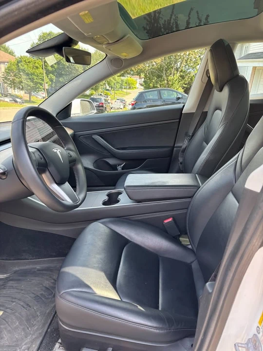 2020 Tesla Model 3 - Image 8 of 19