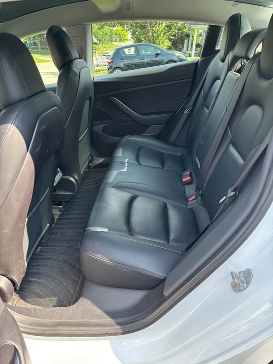 2020 Tesla Model 3 - Image 9 of 19