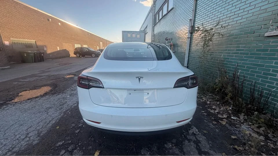 2020 Tesla Model 3 - Image 10 of 12
