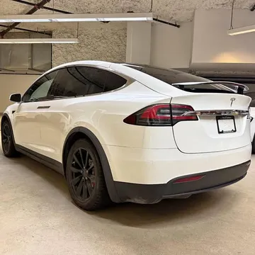2020 Tesla Model X Performance Ludicrous