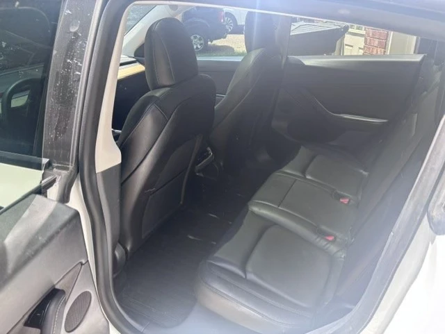 2020 Tesla Model Y Performance - Image 4 of 6
