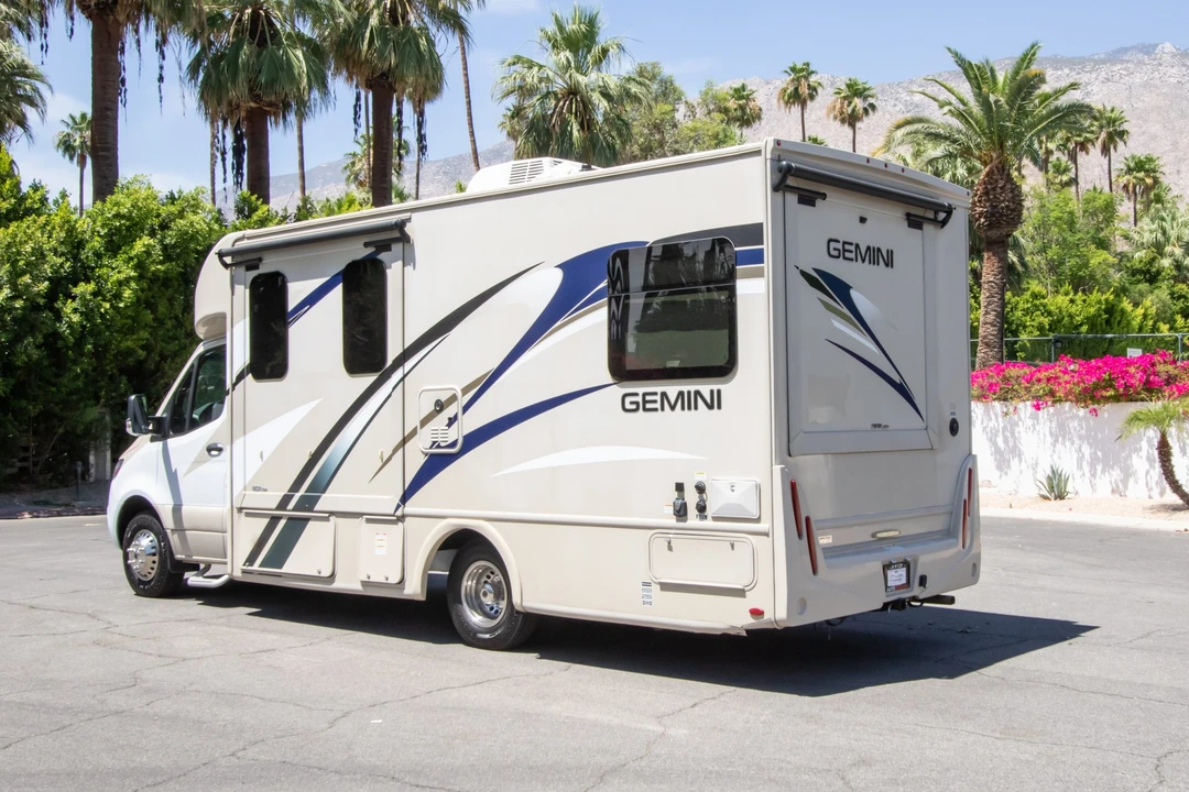 2020 Mercedes-Benz VS30 Sprinter - Image 5 of 31