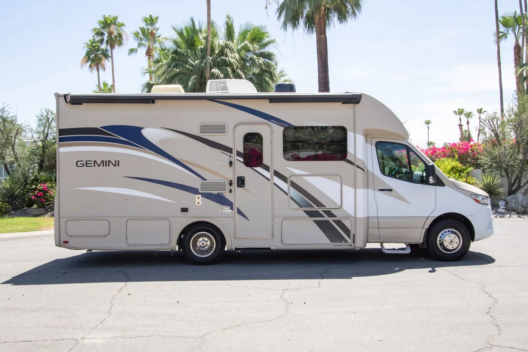2020 Mercedes-Benz VS30 Sprinter - Image 12 of 31