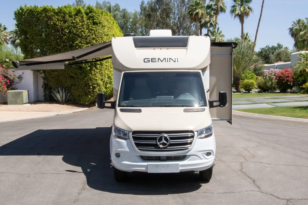 2020 Mercedes-Benz VS30 Sprinter - Image 15 of 31