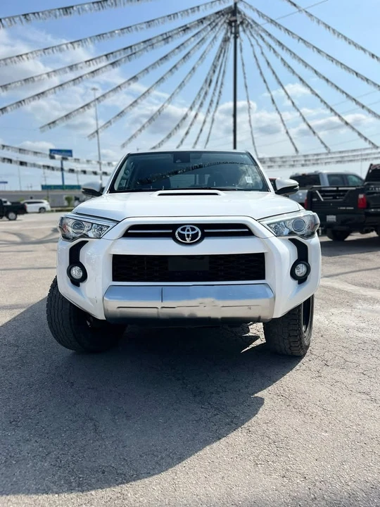 2020 Toyota 4Runner 5th Gen - Image 6 of 9