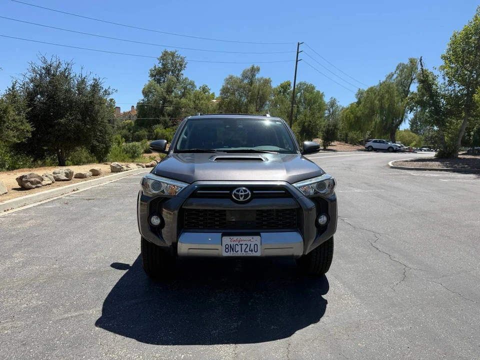 2020 Toyota 4Runner 5th Gen - Image 2 of 9