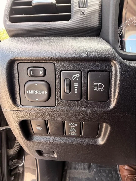 2020 Toyota 4Runner 5th Gen - Image 16 of 18