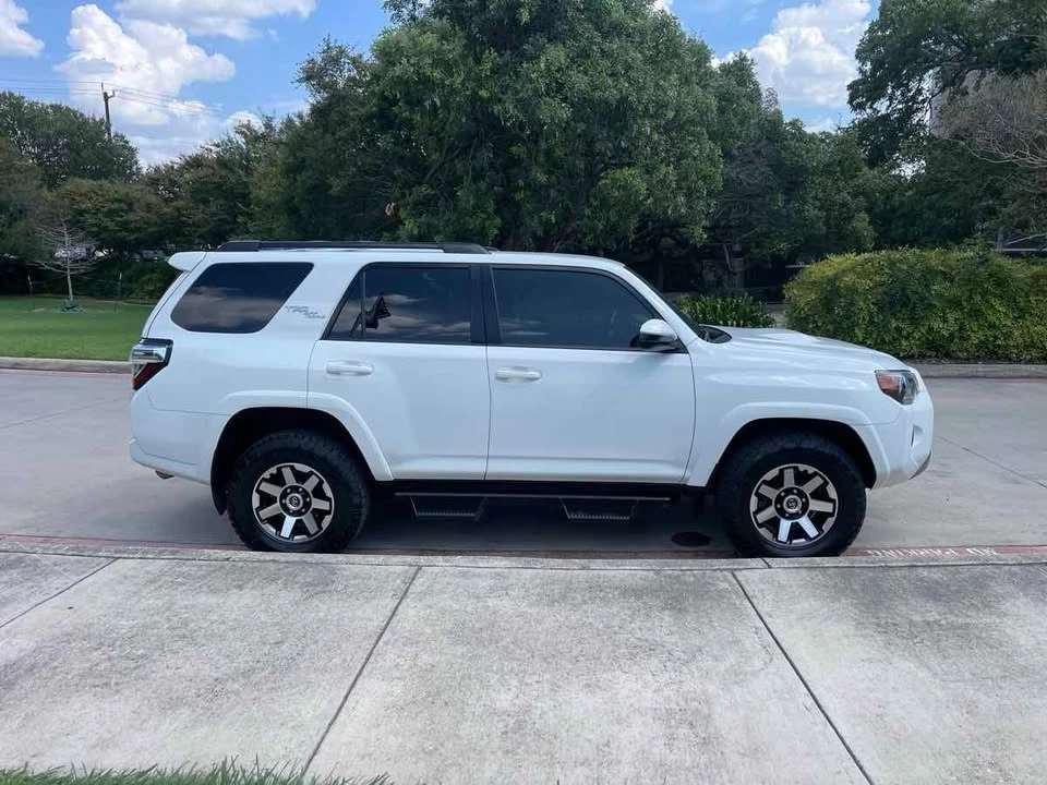 2020 Toyota 4Runner 5th Gen - Image 7 of 20