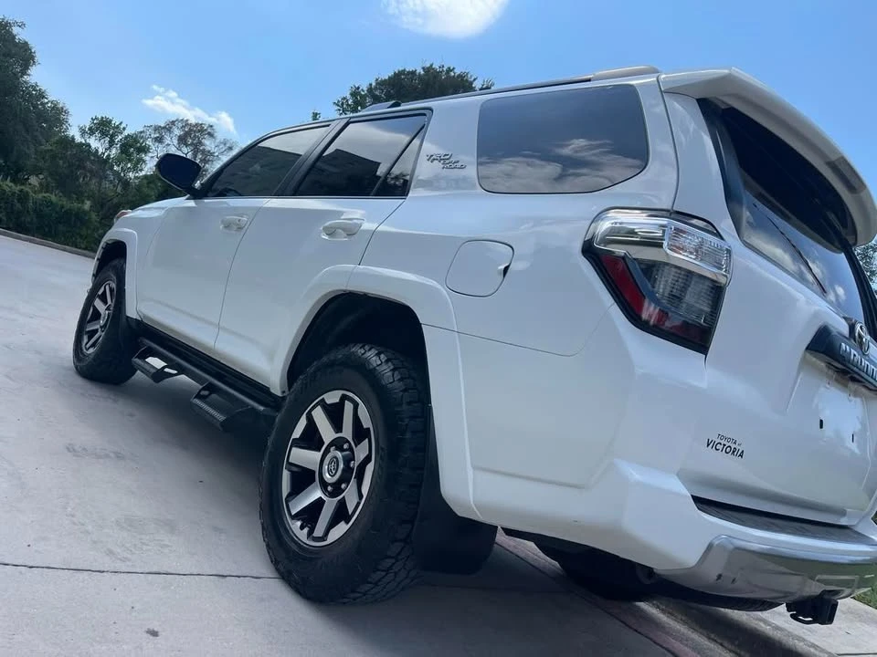 2020 Toyota 4Runner 5th Gen - Image 9 of 20