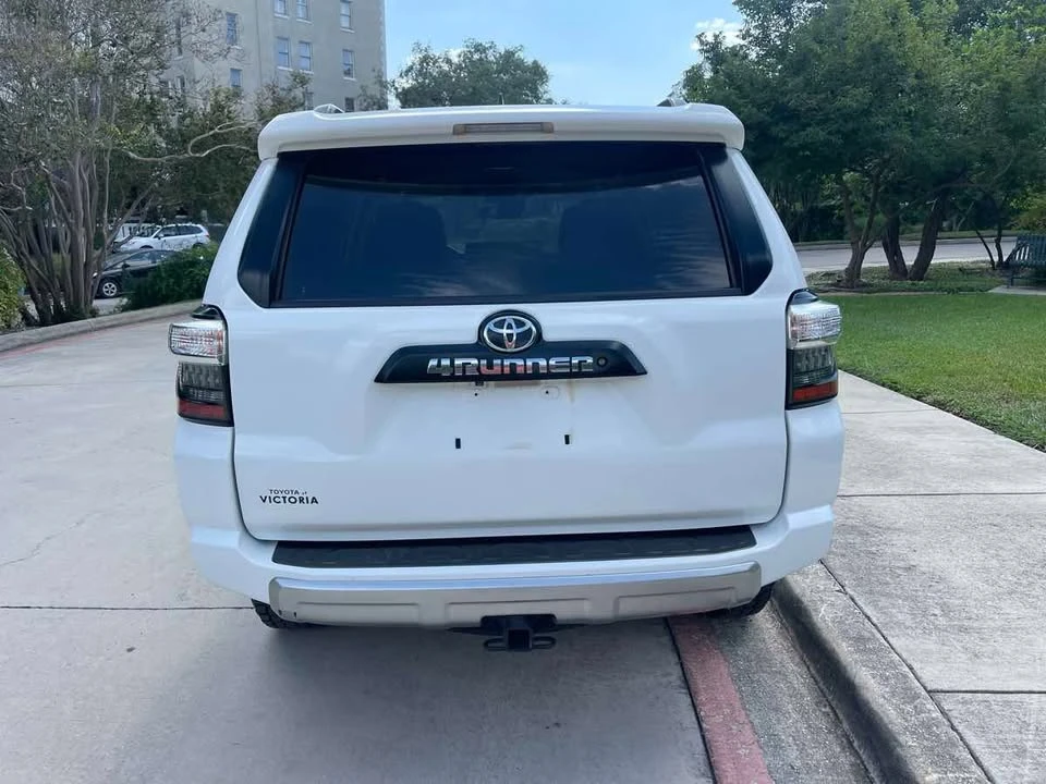 2020 Toyota 4Runner 5th Gen - Image 8 of 20
