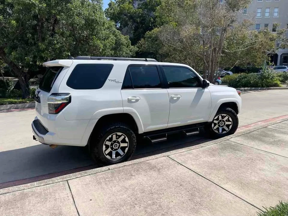 2020 Toyota 4Runner 5th Gen - Image 2 of 20