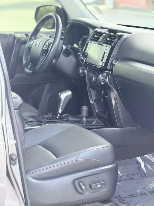 2020 Toyota 4Runner 5th Gen - Image 11 of 13