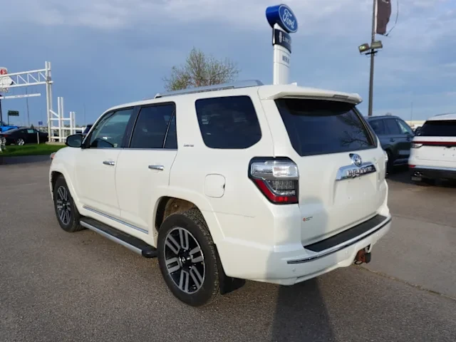2020 Toyota 4Runner 5th Gen - Image 5 of 12