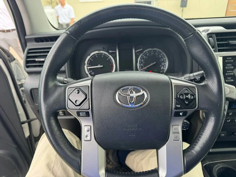 2020 Toyota 4Runner 5th Gen - Image 2 of 5