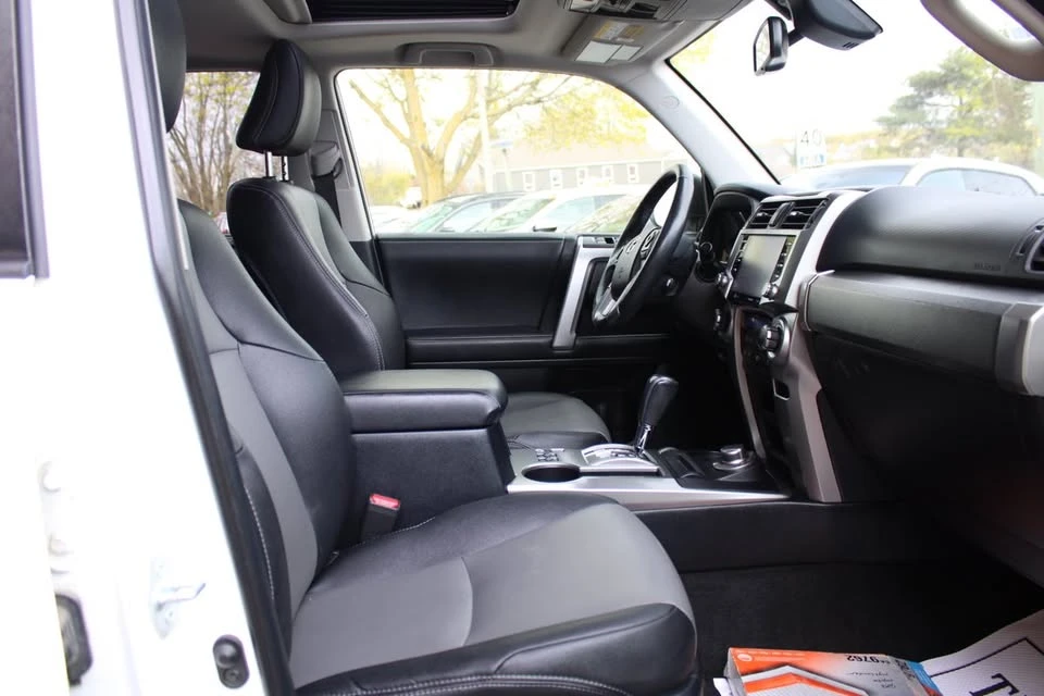 2020 Toyota 4Runner 5th Gen - Image 18 of 20