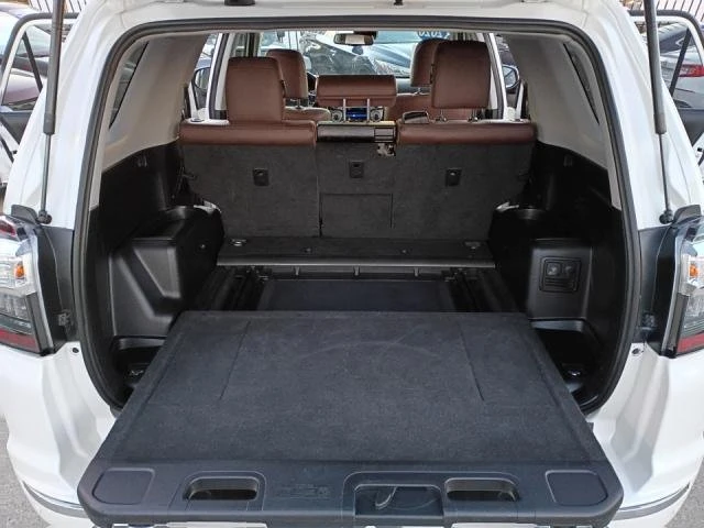 2020 Toyota 4Runner 5th Gen - Image 19 of 20