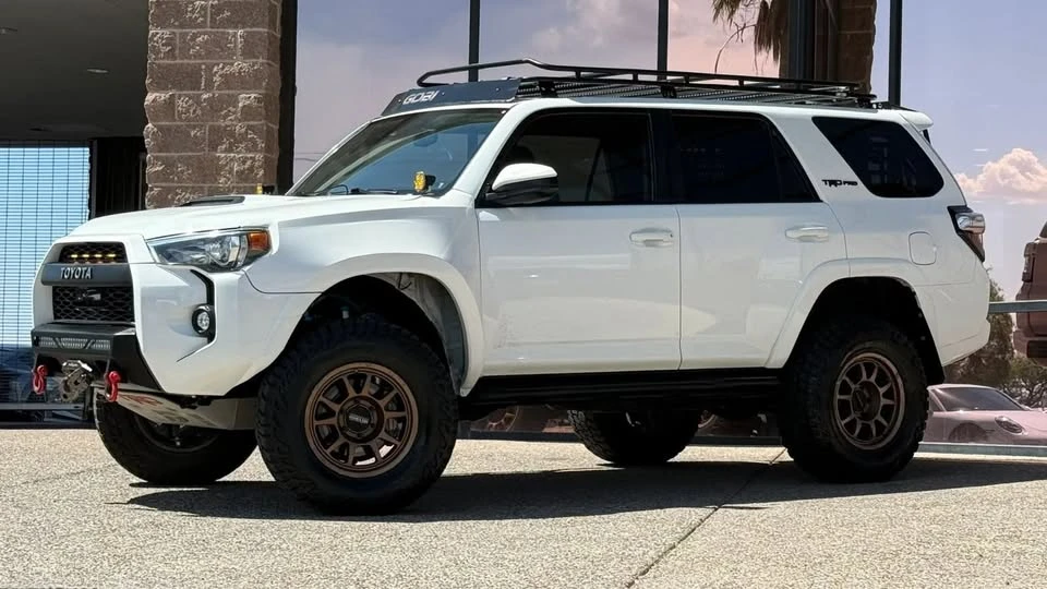 2020 Toyota 4Runner 5th Gen - Image 3 of 20
