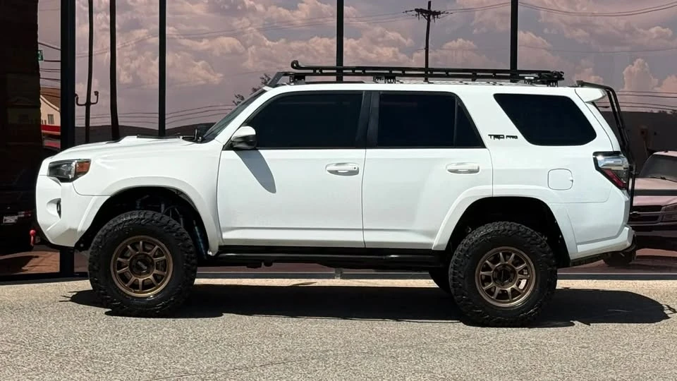 2020 Toyota 4Runner 5th Gen - Image 4 of 20