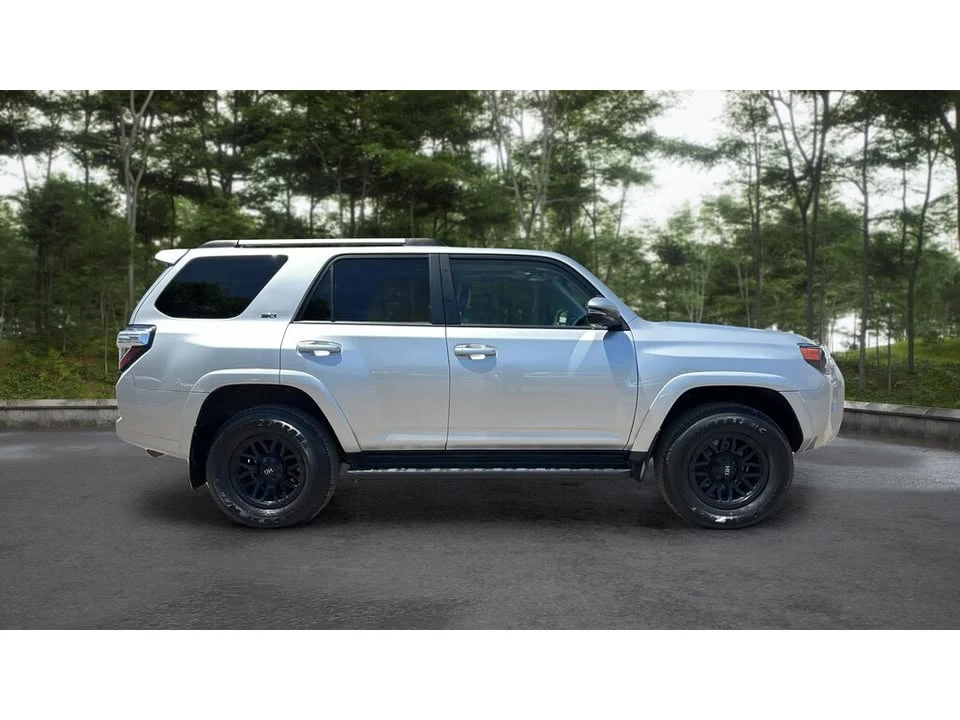 2020 Toyota 4Runner 5th Gen - Image 5 of 19