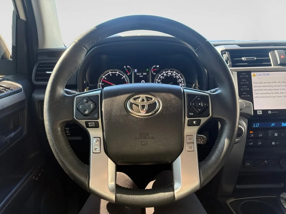 2020 Toyota 4Runner 5th Gen - Image 8 of 19