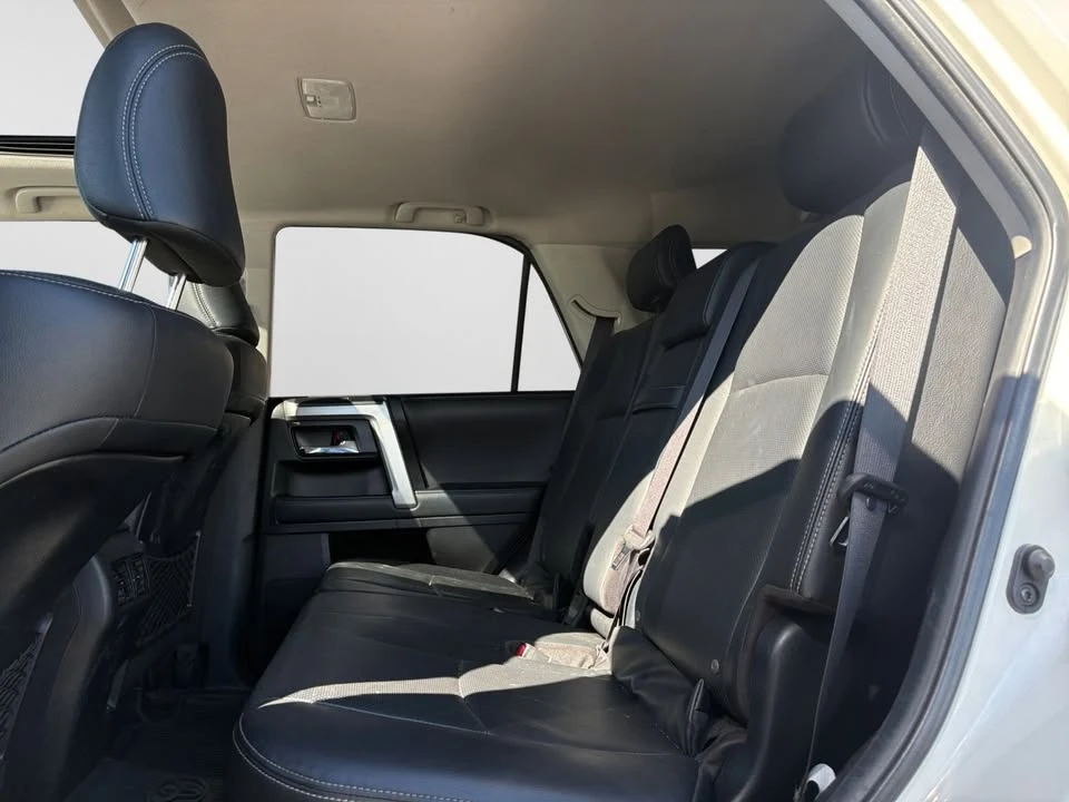 2020 Toyota 4Runner 5th Gen - Image 16 of 19