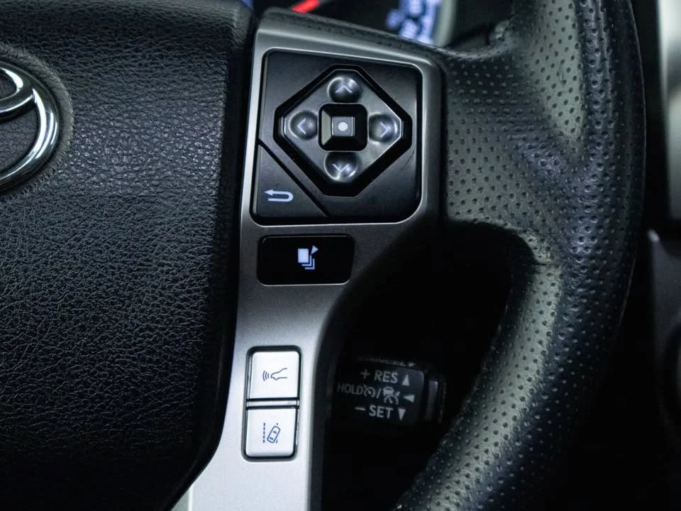 2020 Toyota 4Runner 5th Gen - Image 19 of 20