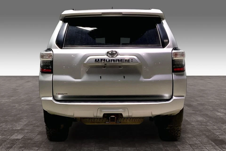 2020 Toyota 4Runner 5th Gen - Image 7 of 20