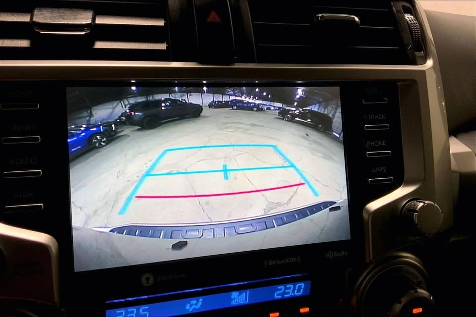 2020 Toyota 4Runner 5th Gen - Image 10 of 20