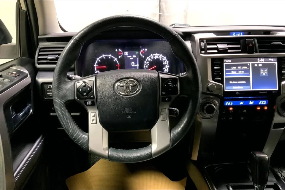 2020 Toyota 4Runner 5th Gen - Image 15 of 20