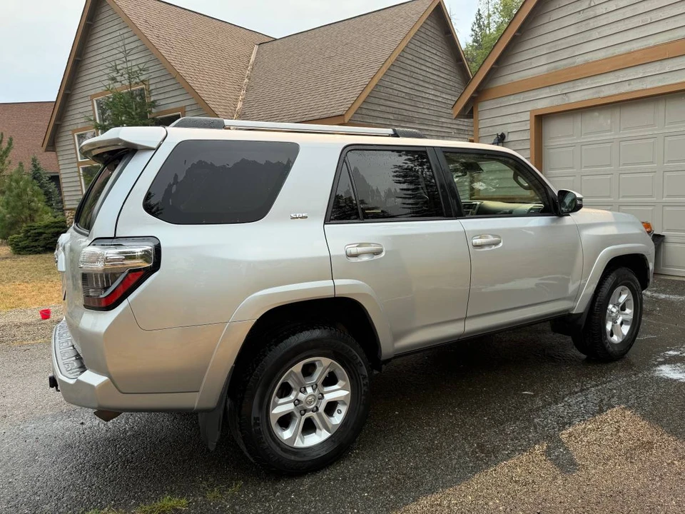 2020 Toyota 4Runner 5th Gen - Image 3 of 12