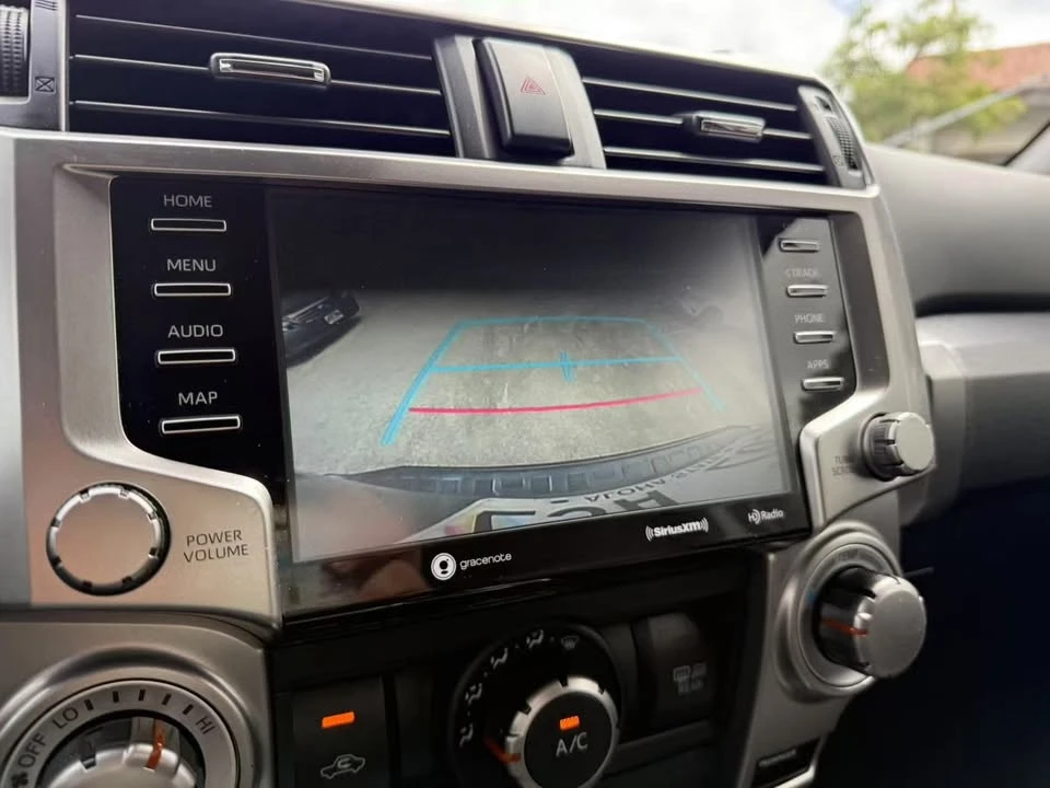 2020 Toyota 4Runner 5th Gen - Image 14 of 15