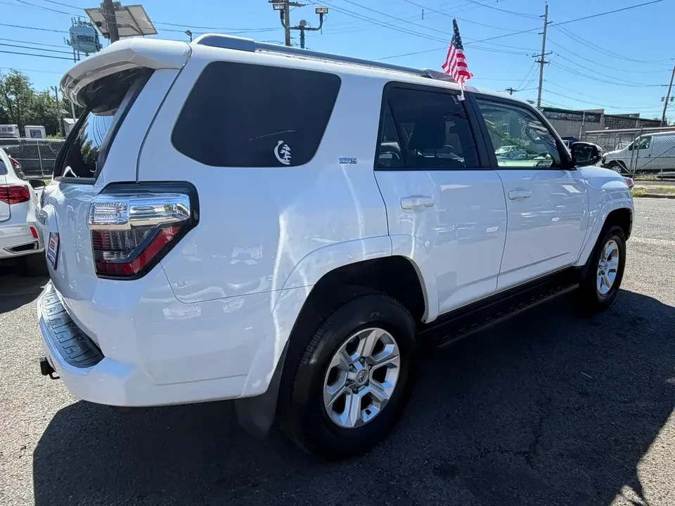 2020 Toyota 4Runner 5th Gen - Image 6 of 20